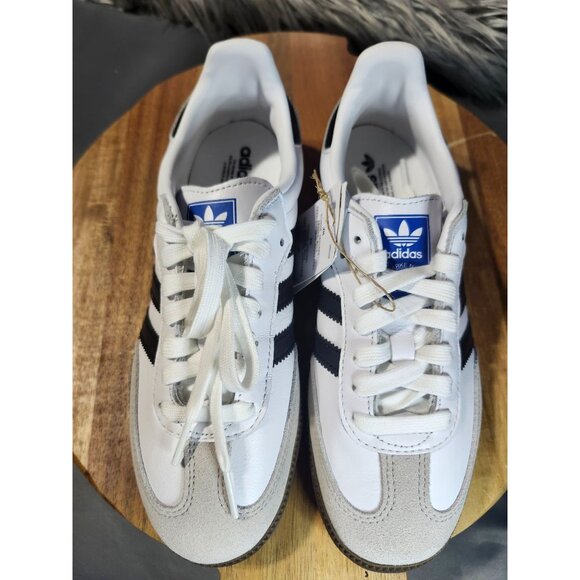 Samba Adidas W size US6 - Picture 8 of 9